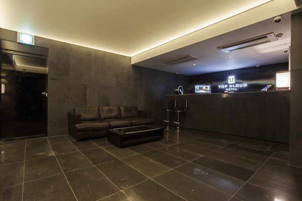 Suwon Top Cloud Hotel Exterior photo