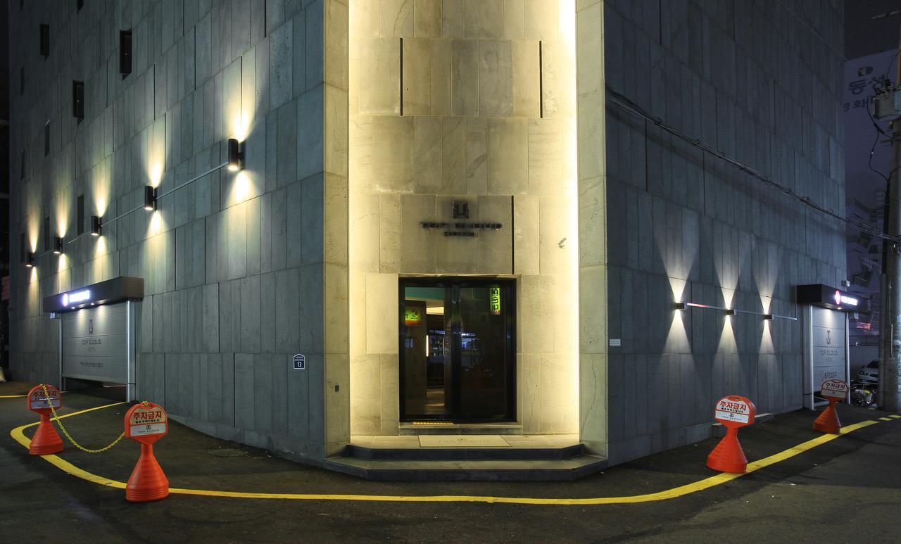Suwon Top Cloud Hotel Exterior photo